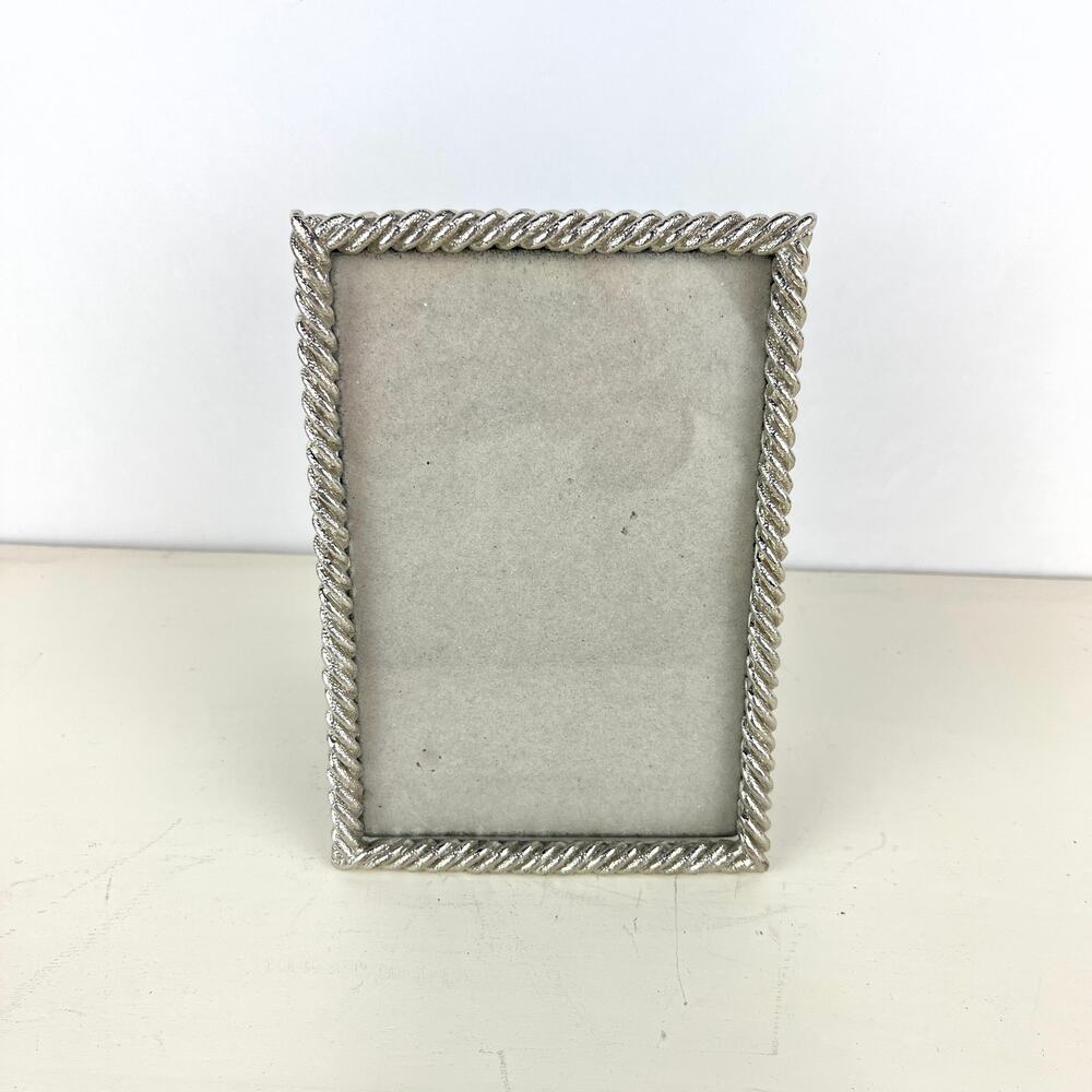 Nicole Miller Home Silver Twisted Rope Photo Frame